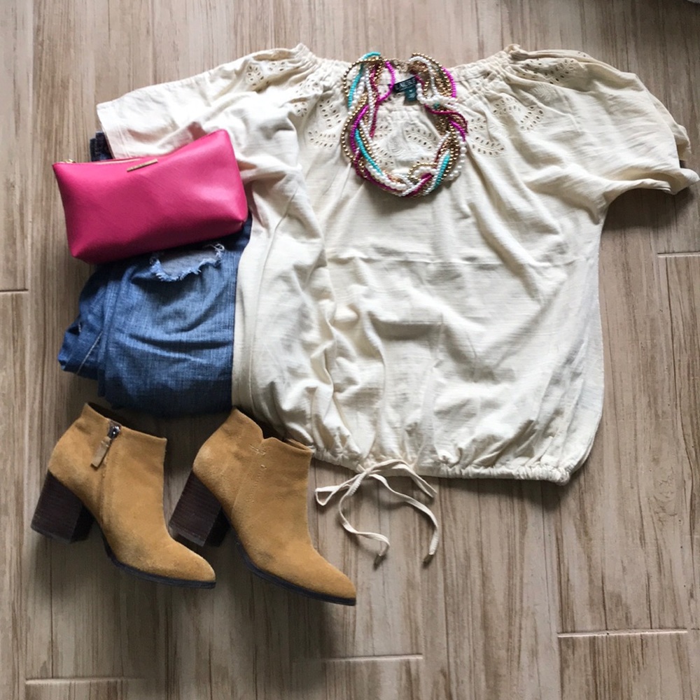 🆕 Lauren Ralph Lauren embroidered beige jersey top w/ tie waist